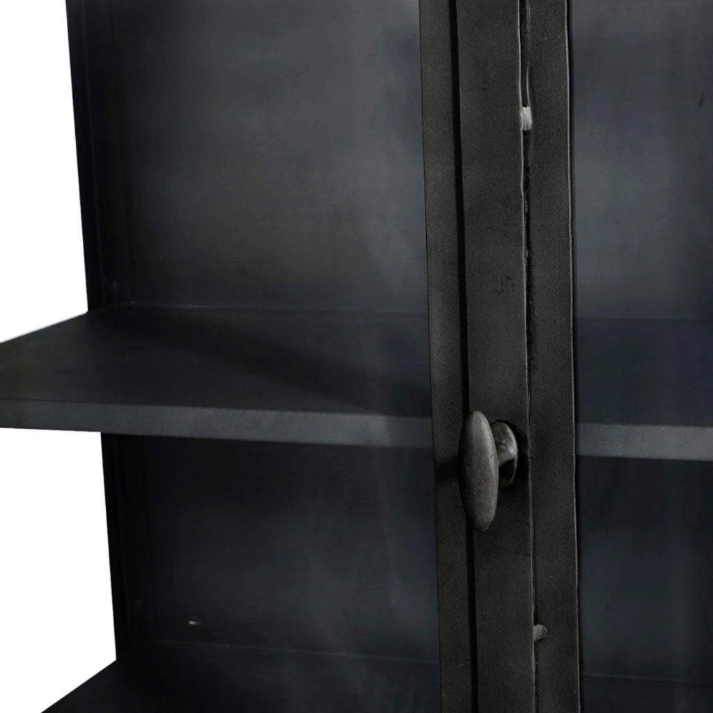 Muubs 17 Showcase, Black