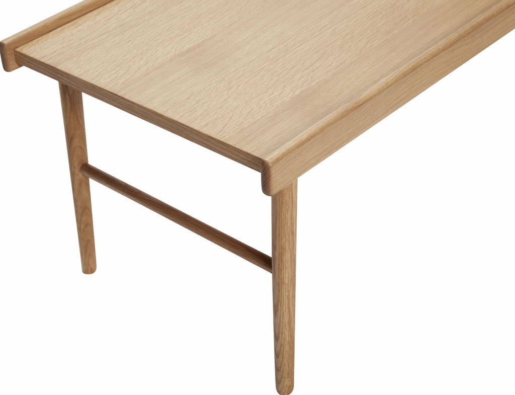 Hübsch Stream Table