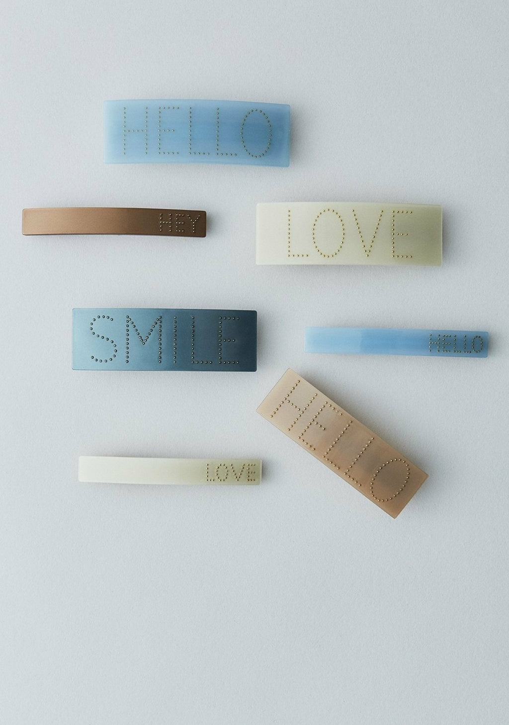 Design Letters Iconic Hair Clip, Blue Sky, Blue