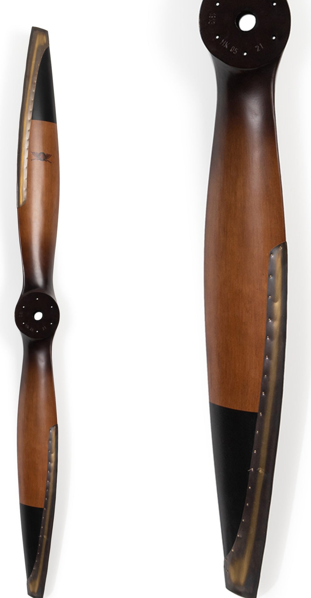 Authentic Models Vintage Black Tips Propeller, Large