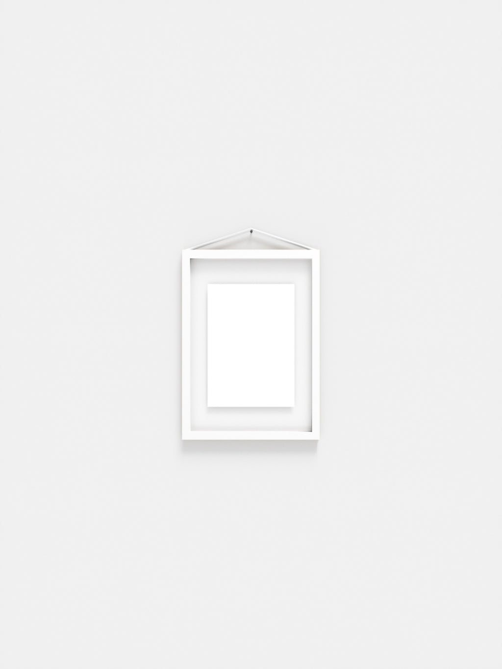 Moebe A5 White Frame: Stylish Acrylic & Aluminum Design, Made in Europe