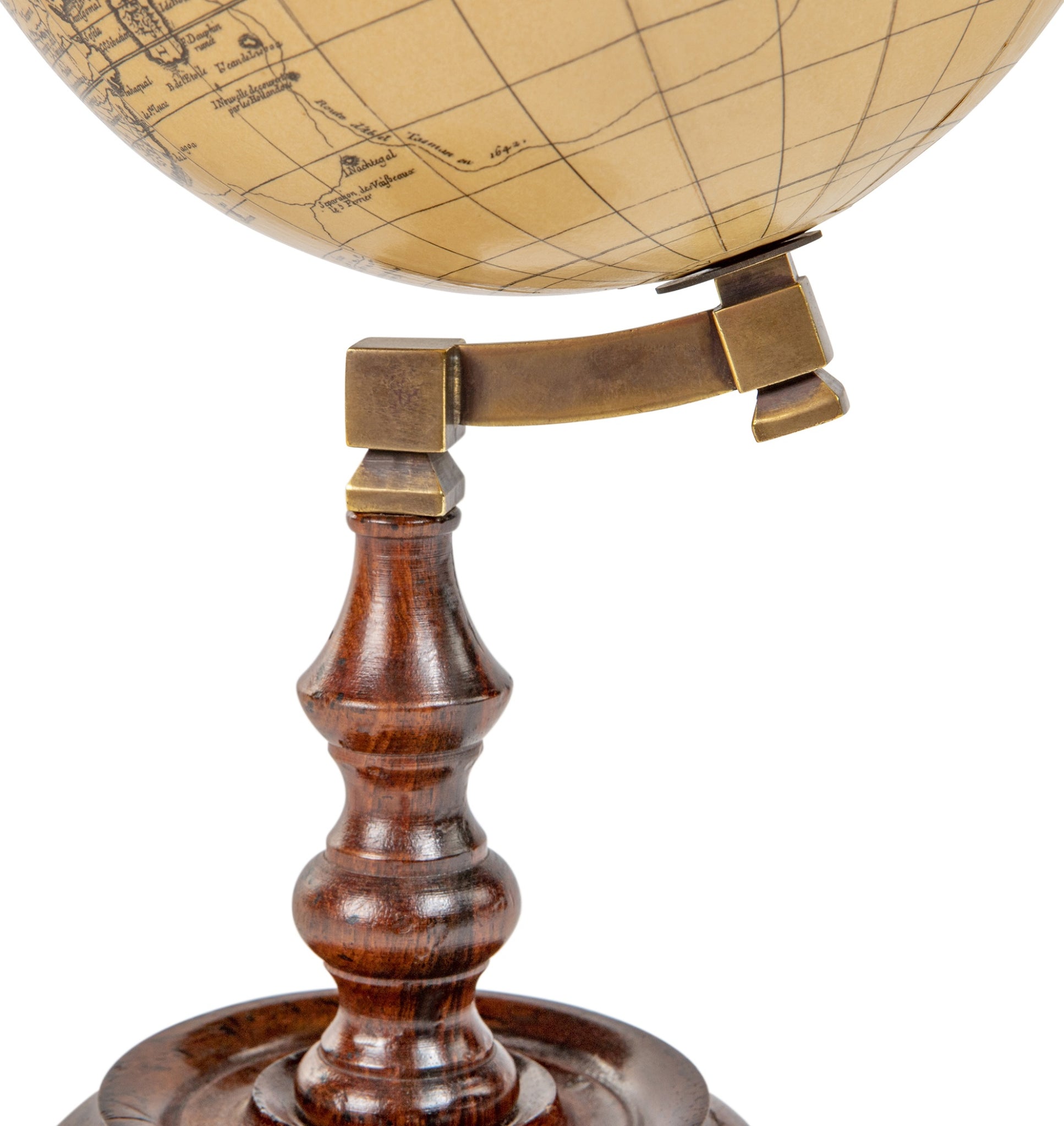 Authentic Models Trianon Globe