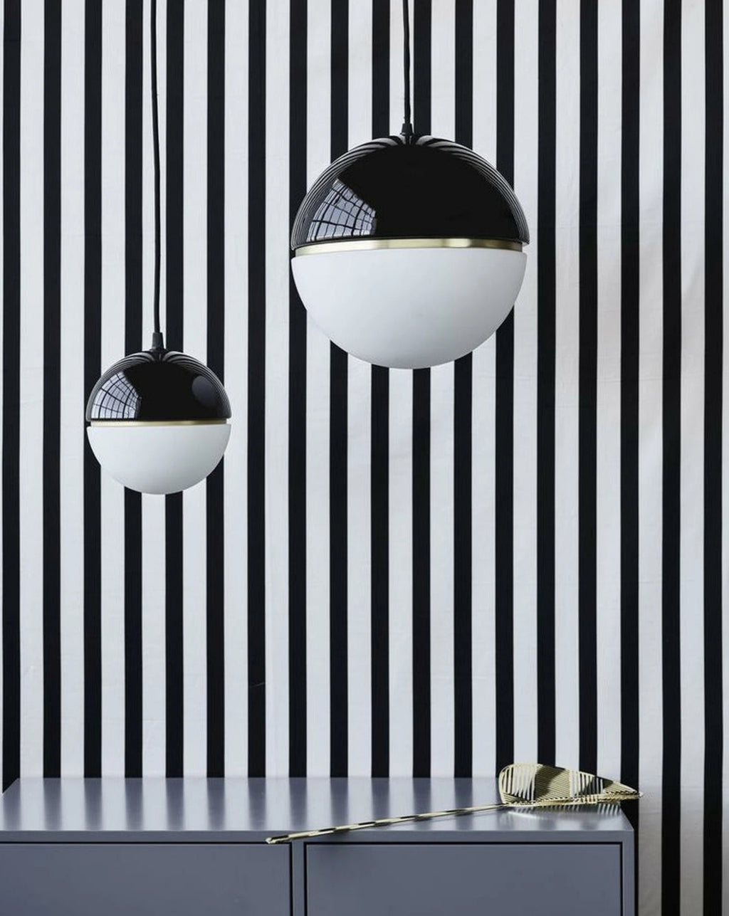 Lucie Kaas Macaroon pendant lamps dark grey, Ø26 cm
