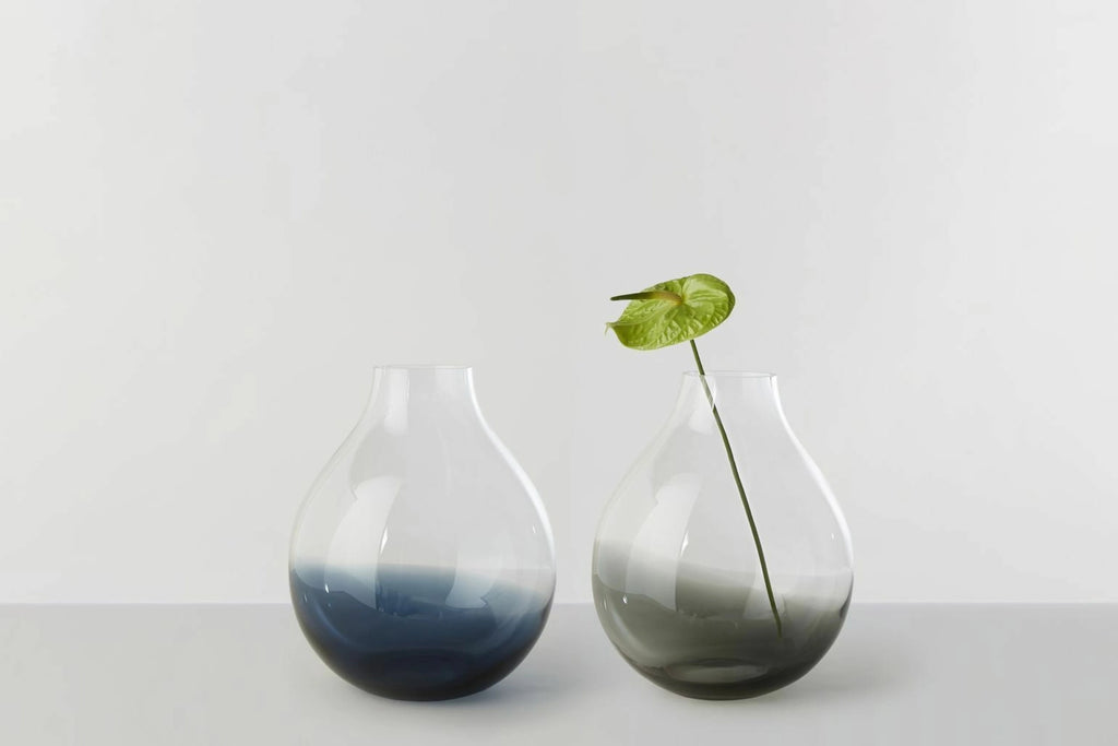 Ro Collection No. 24 Flower Vase, Smoked Grey