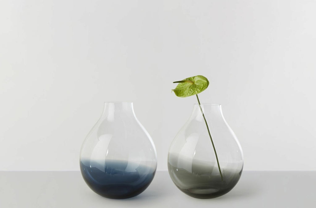 Ro Collection No. 24 Flower Vase, Smoked Grey
