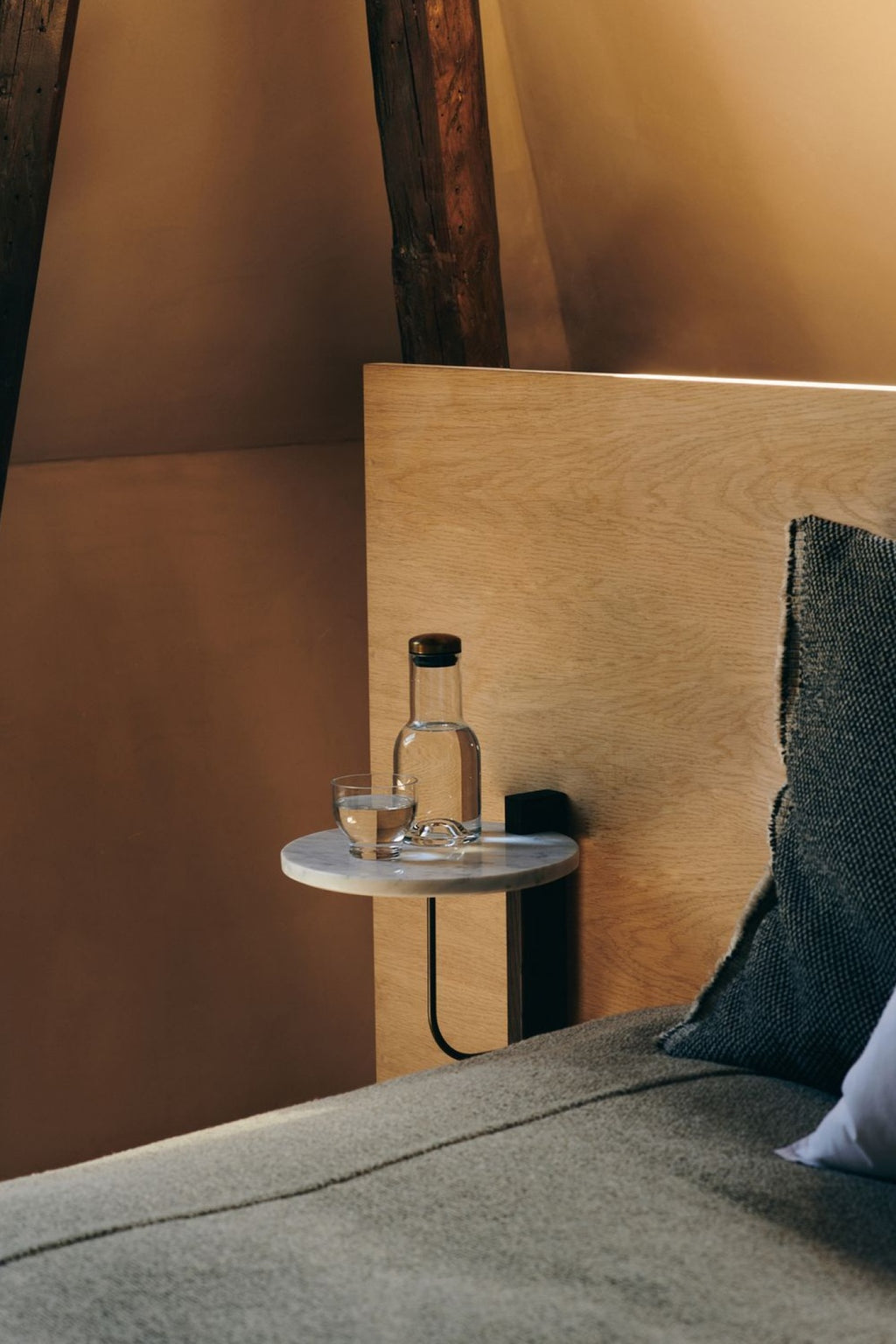 Audo Copenhagen Wine & Water Water Glass Brass, Smoke