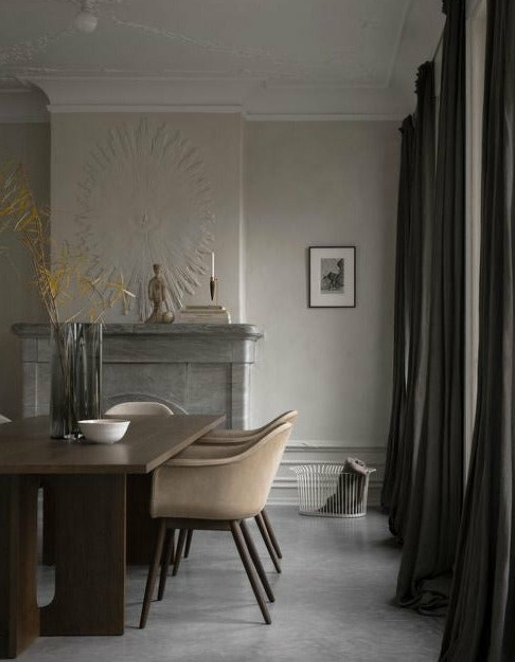 Audo Copenhagen Harbour Dining Dark Stained Oak, Burned Red