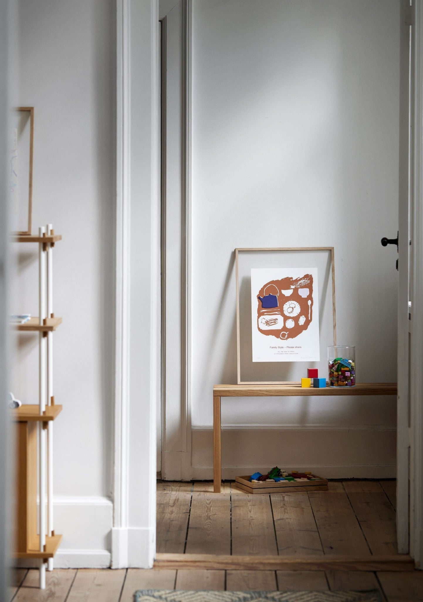 Moebe Frame 50x70 cm Oak - Stylish Acrylic Glass Frame Made in Europe