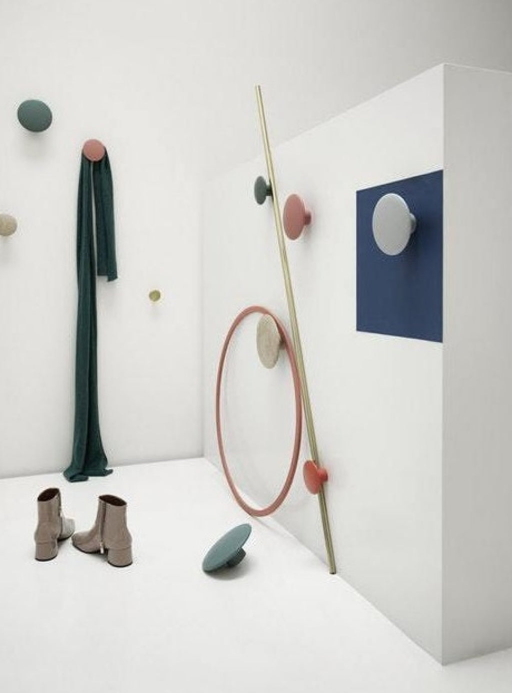 Muuto The Dots Hook Metal Umbermetall ø 2.7 Cm, Umber