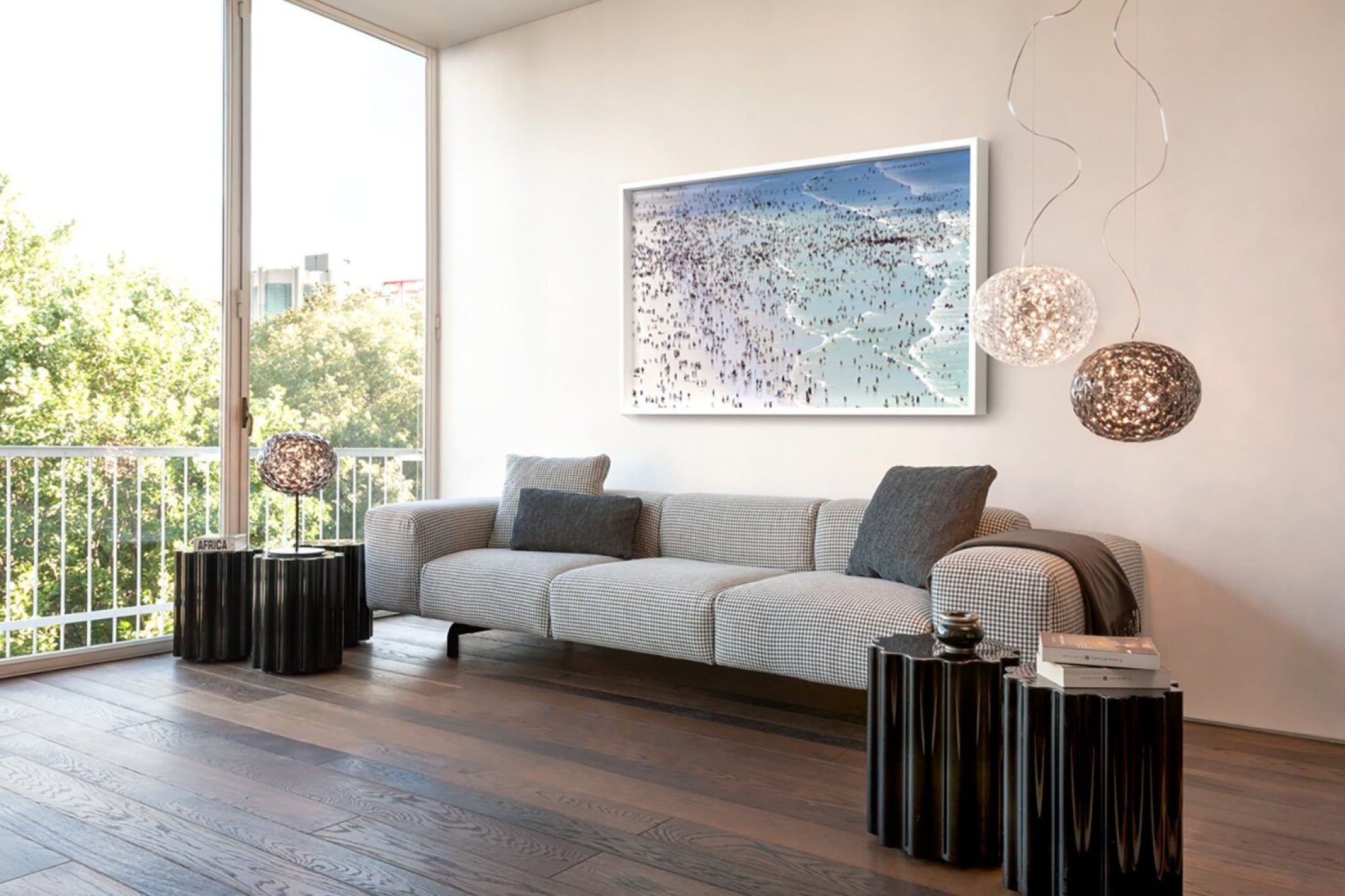 Kartell Planet Table Lamp with Base, Crystal