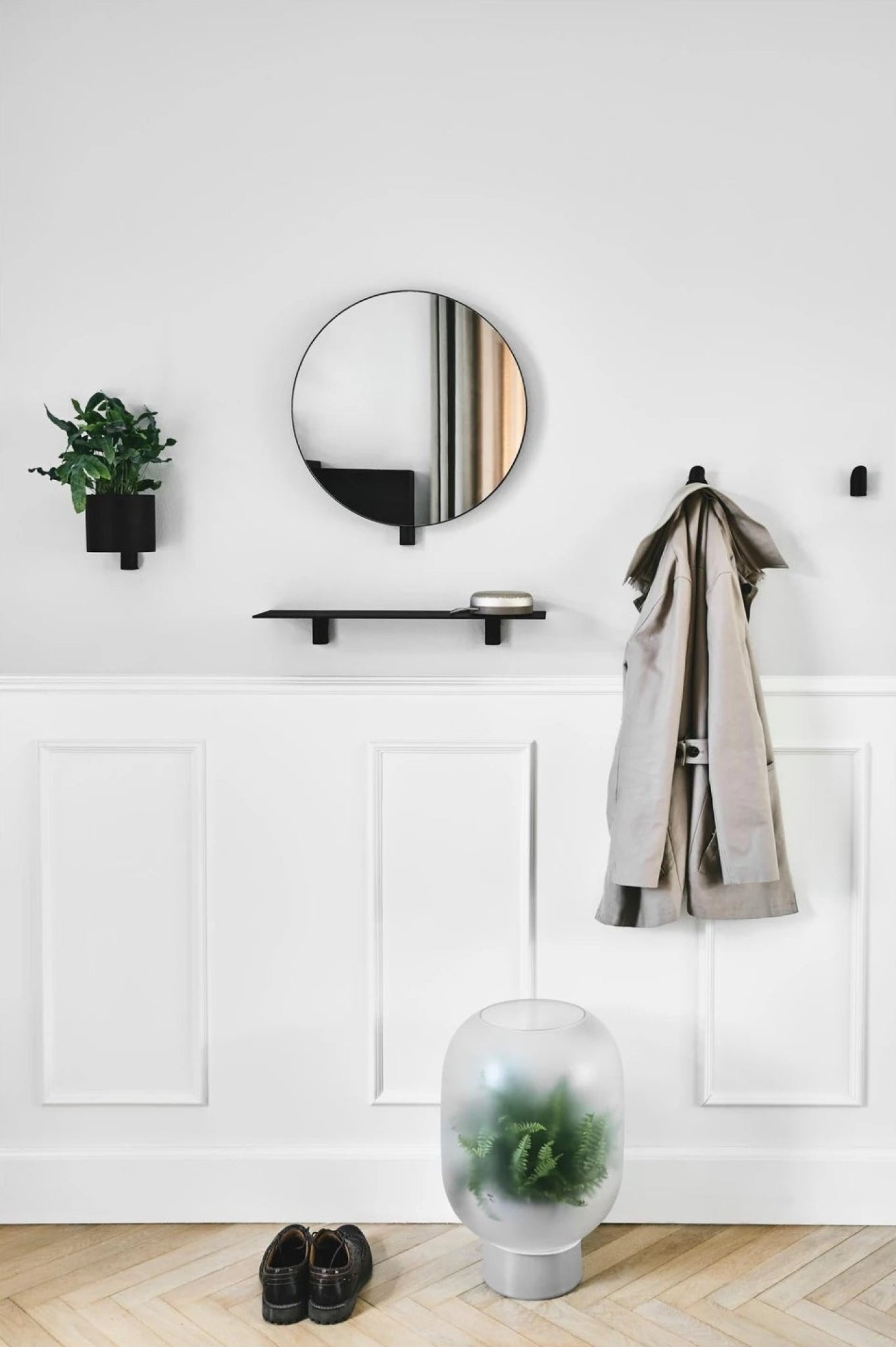 Gejst Collage Hook Black Oak – 2-Pack 6.5cm Decorative Wall Hooks