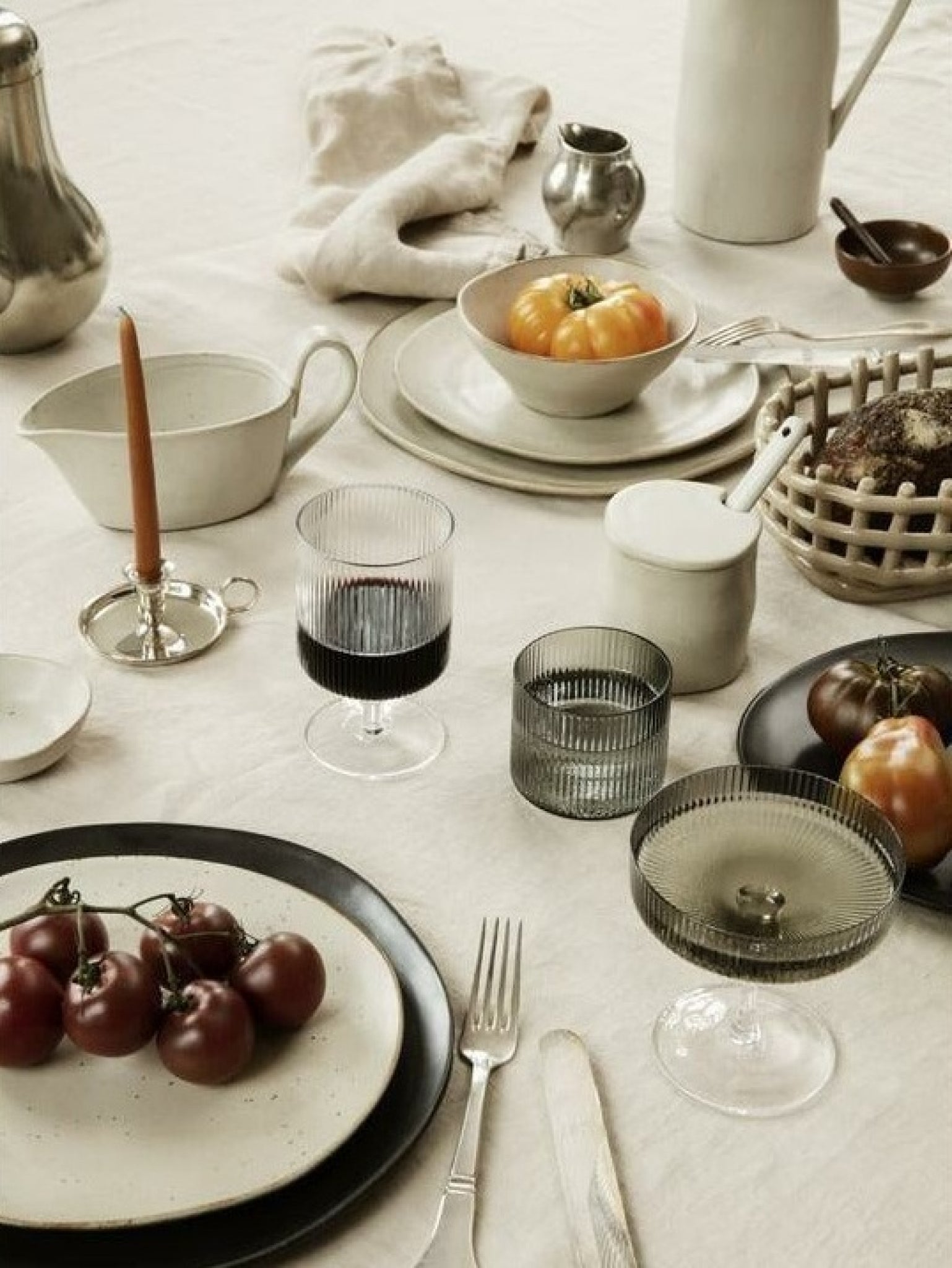 Ferm Living Flow Plate øx H 15x1.5, Off White Speckle