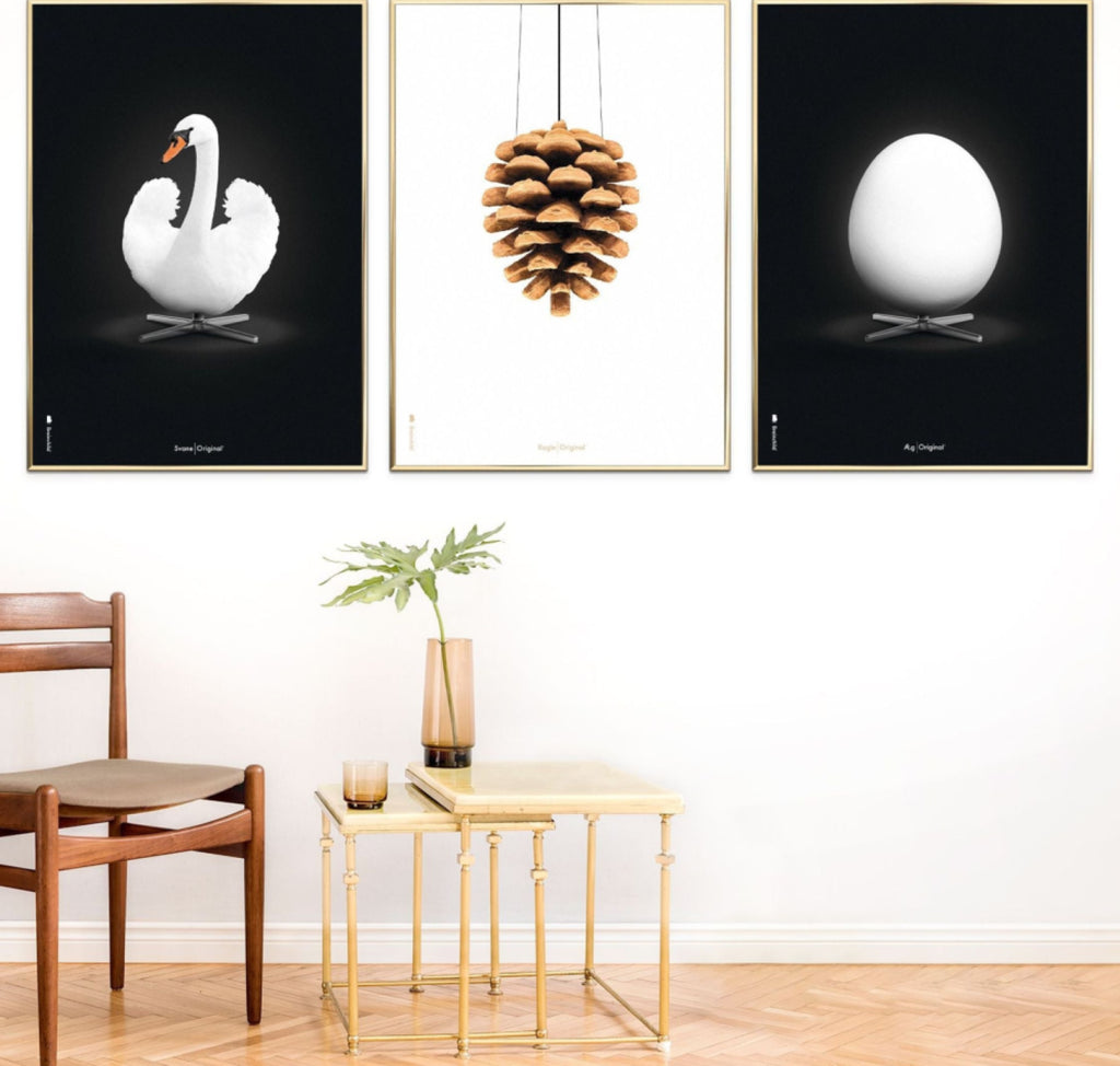 Brainchild egg classic poster, frame made of light wood 30x40 cm, black background