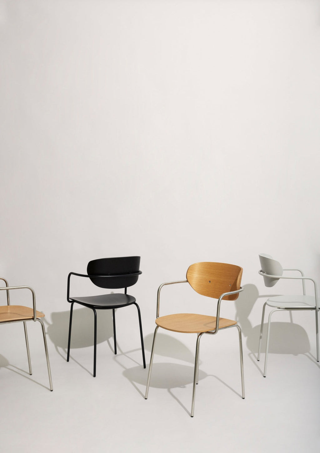 Hübsch Arch Dining Chair in Black: Stylish, Durable, and Ergonomic Design