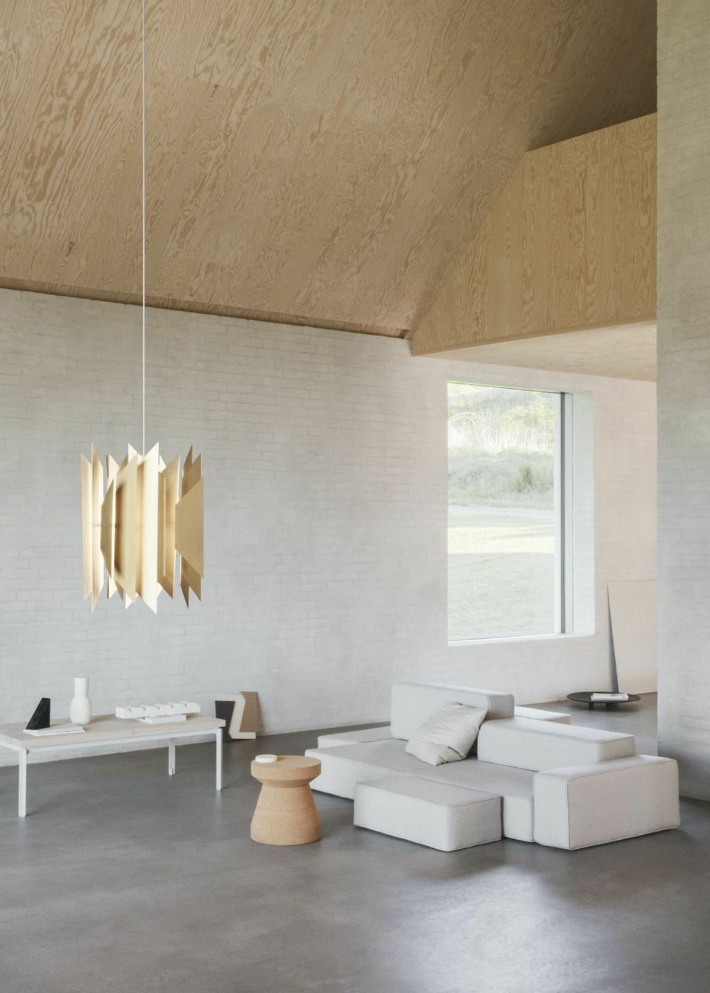 LYFA Divan Pendant 70 cm, brass