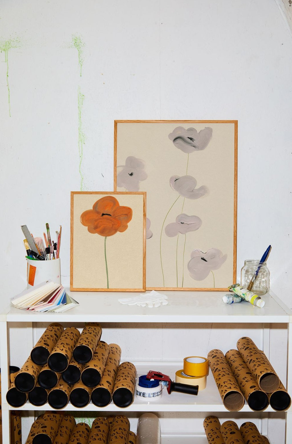 Paper Collective White Vallmo Poster, 30x40 Cm