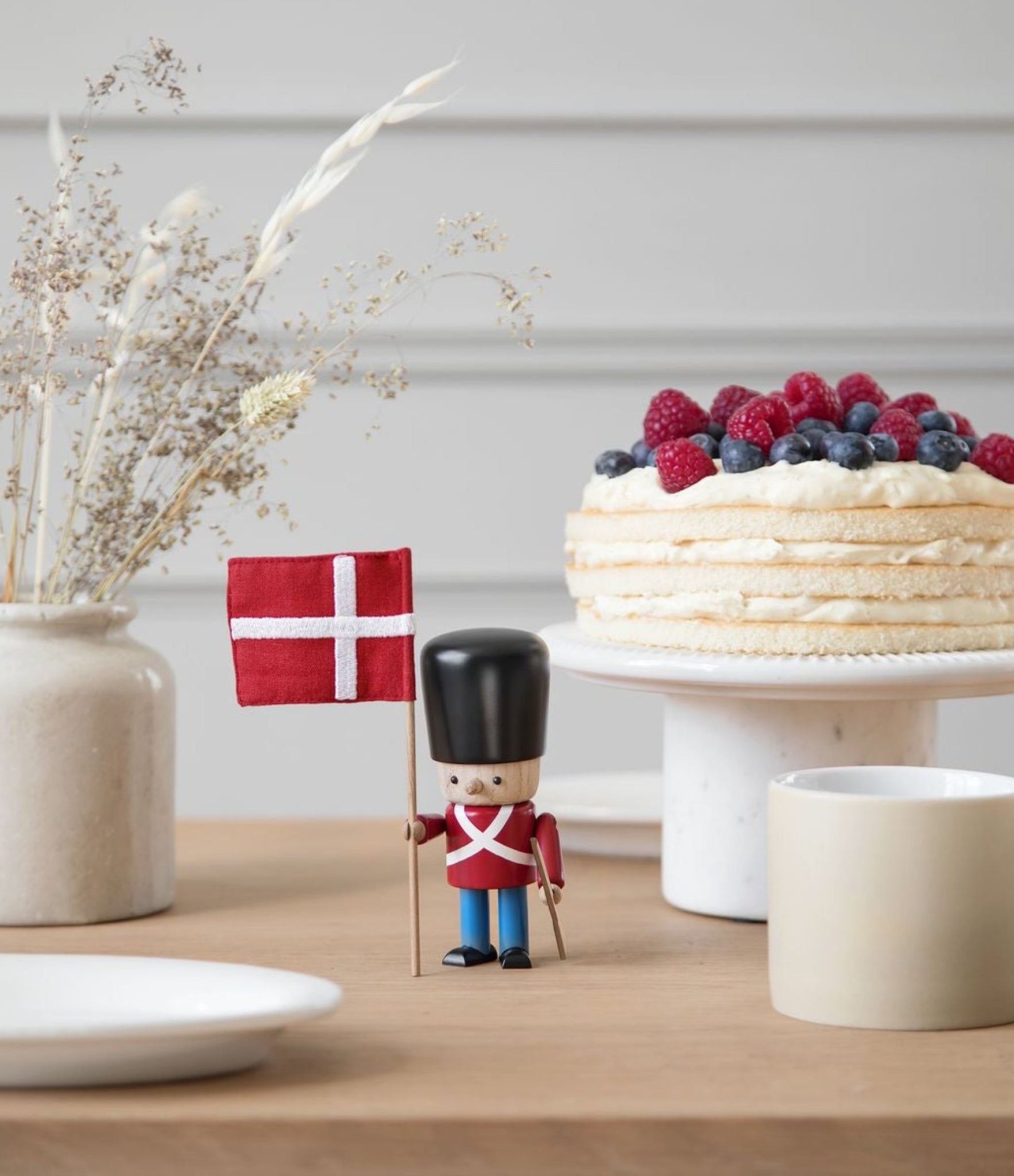 Novoform Design Danish Royal Guard Decorative Figure, Red Uniform