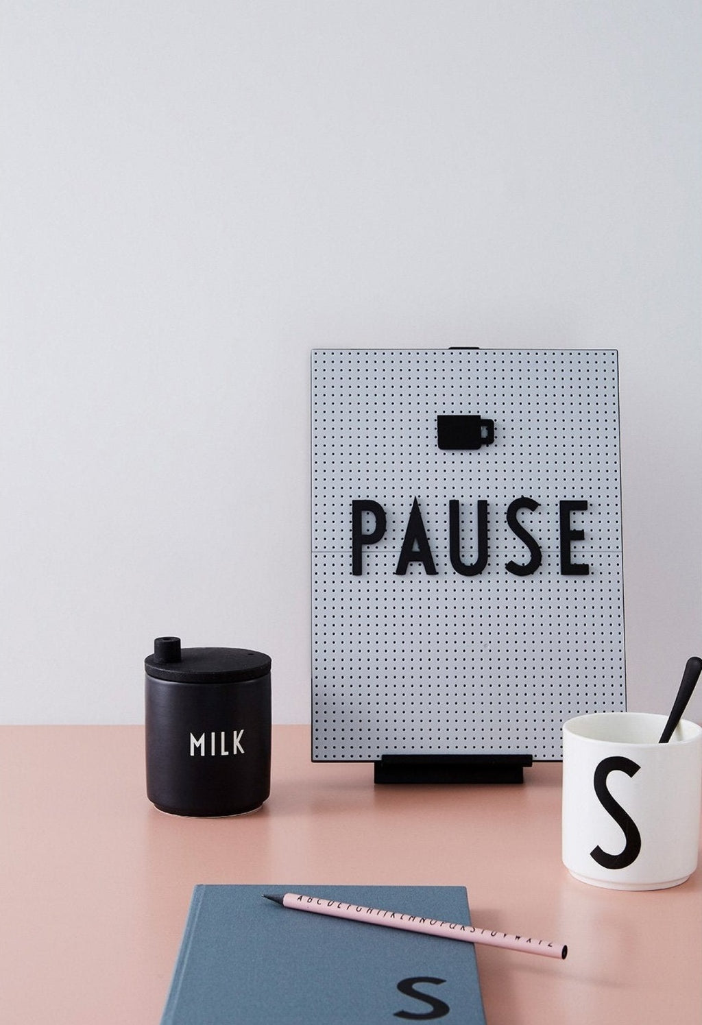 Design Letters Bracket For A3 And A4 Pinboards