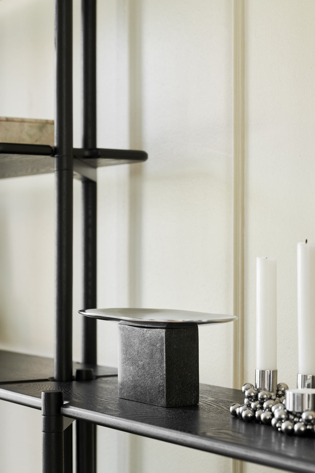 Gejst Invi Module 1 Black Oak Bookcase - Modular Glass Shelf, Compact