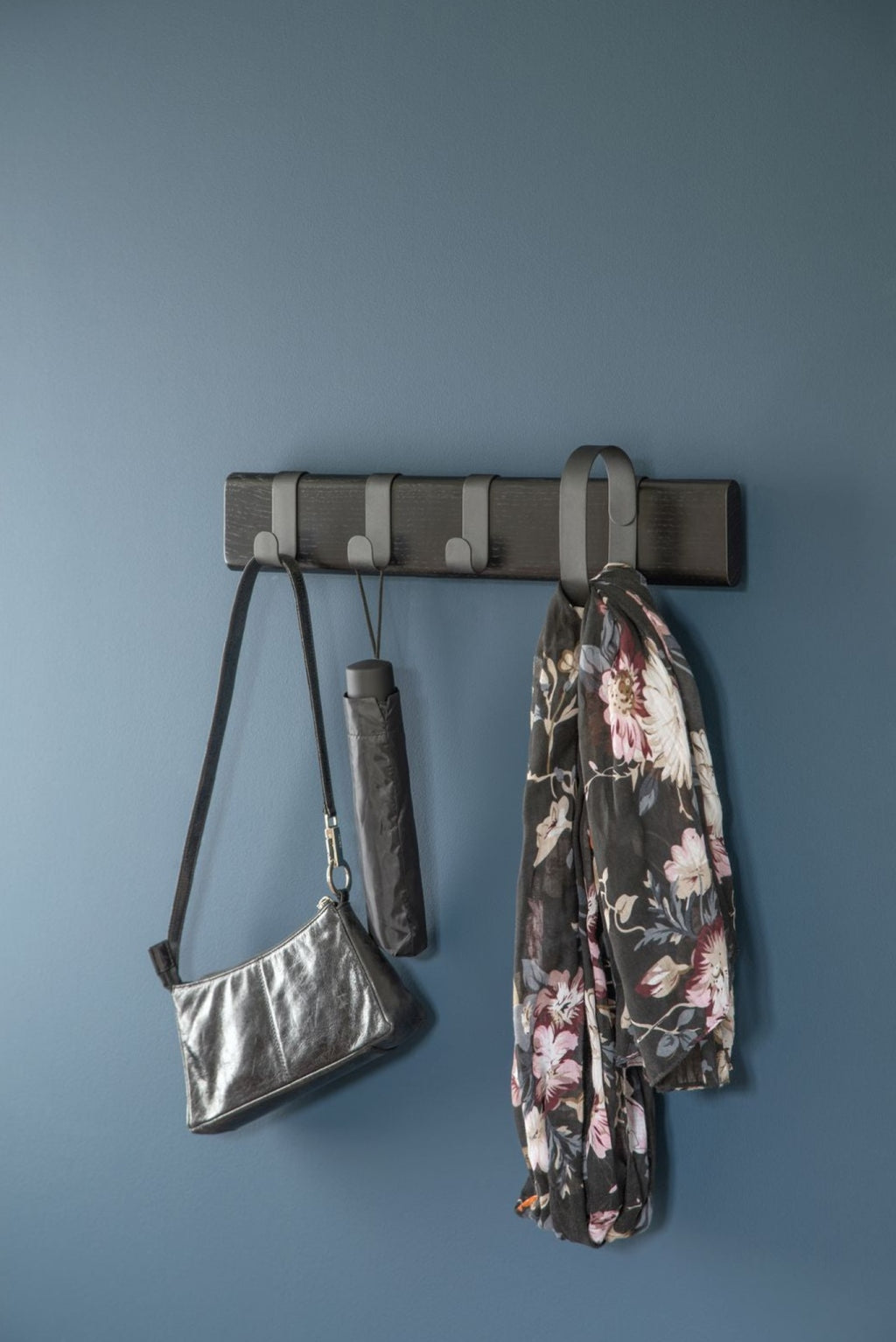 Novoform Design Fluke Wall Hook Small, Oak Black Lacquered