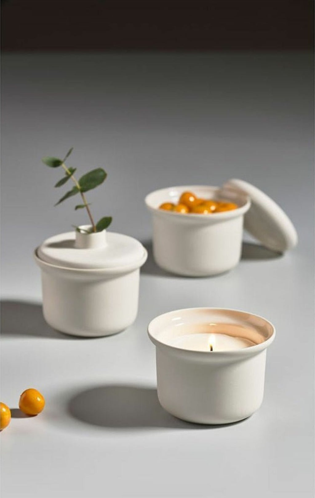 Zone Denmark Inu Scented Candle Fresh Spirit, Offwhite