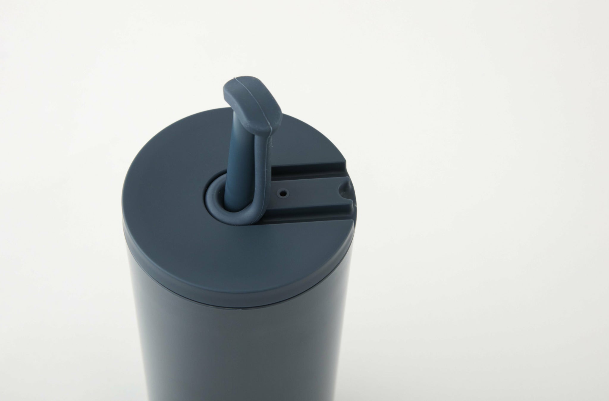 Design Letters Travel Straw Bottle 500 ml, Blue