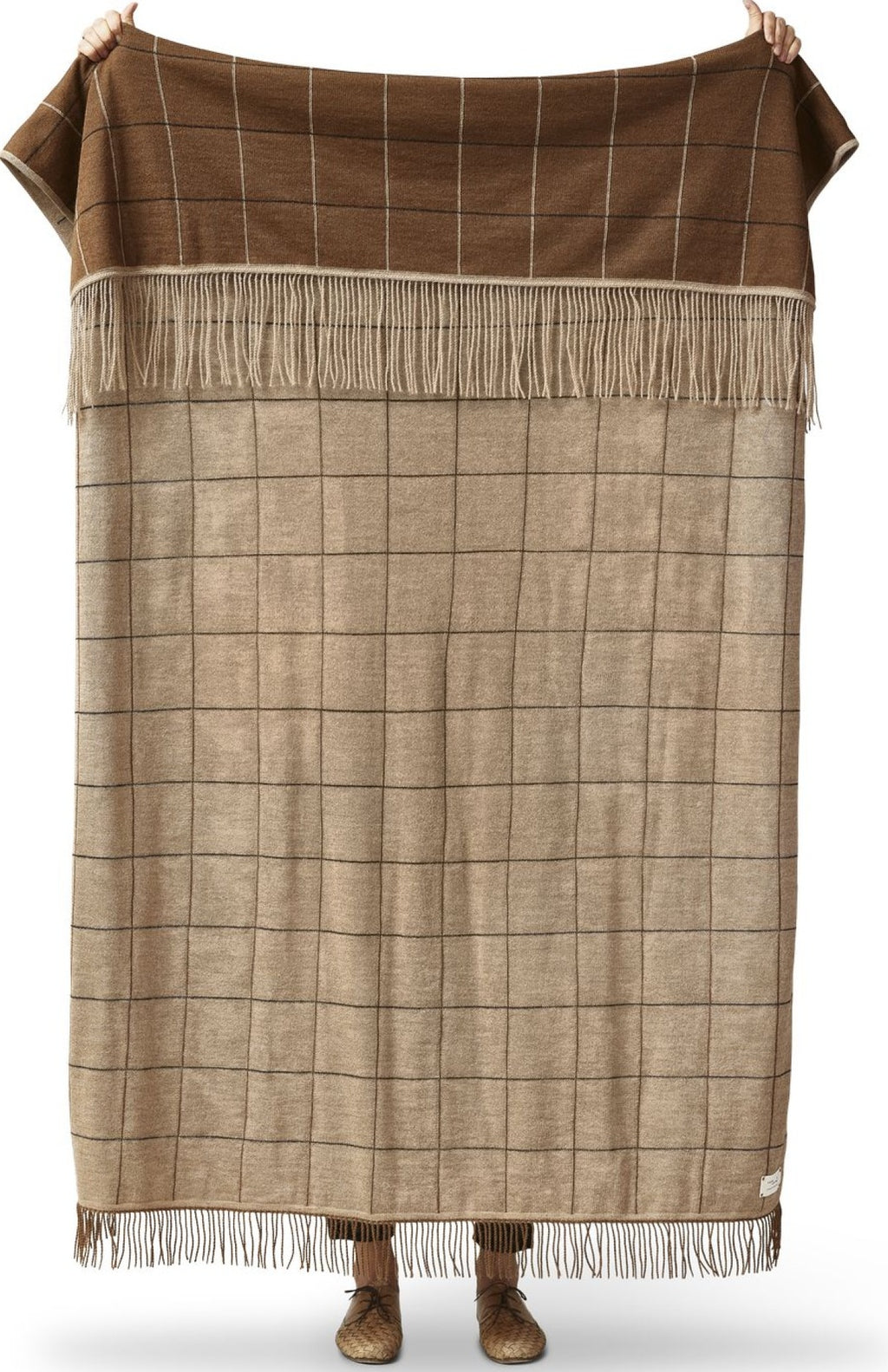 Form & Refine Aymara 100% Alpaca Blanket - Hand-knit Undyed Brown 130cm