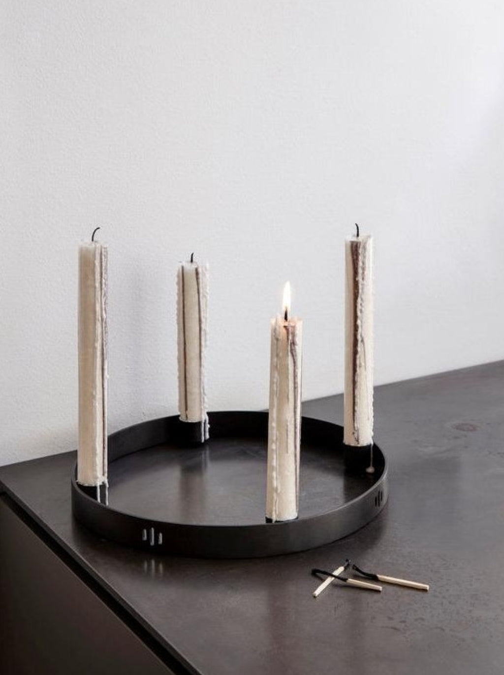 Ferm Living Circle Candle Holder Black, ø 25