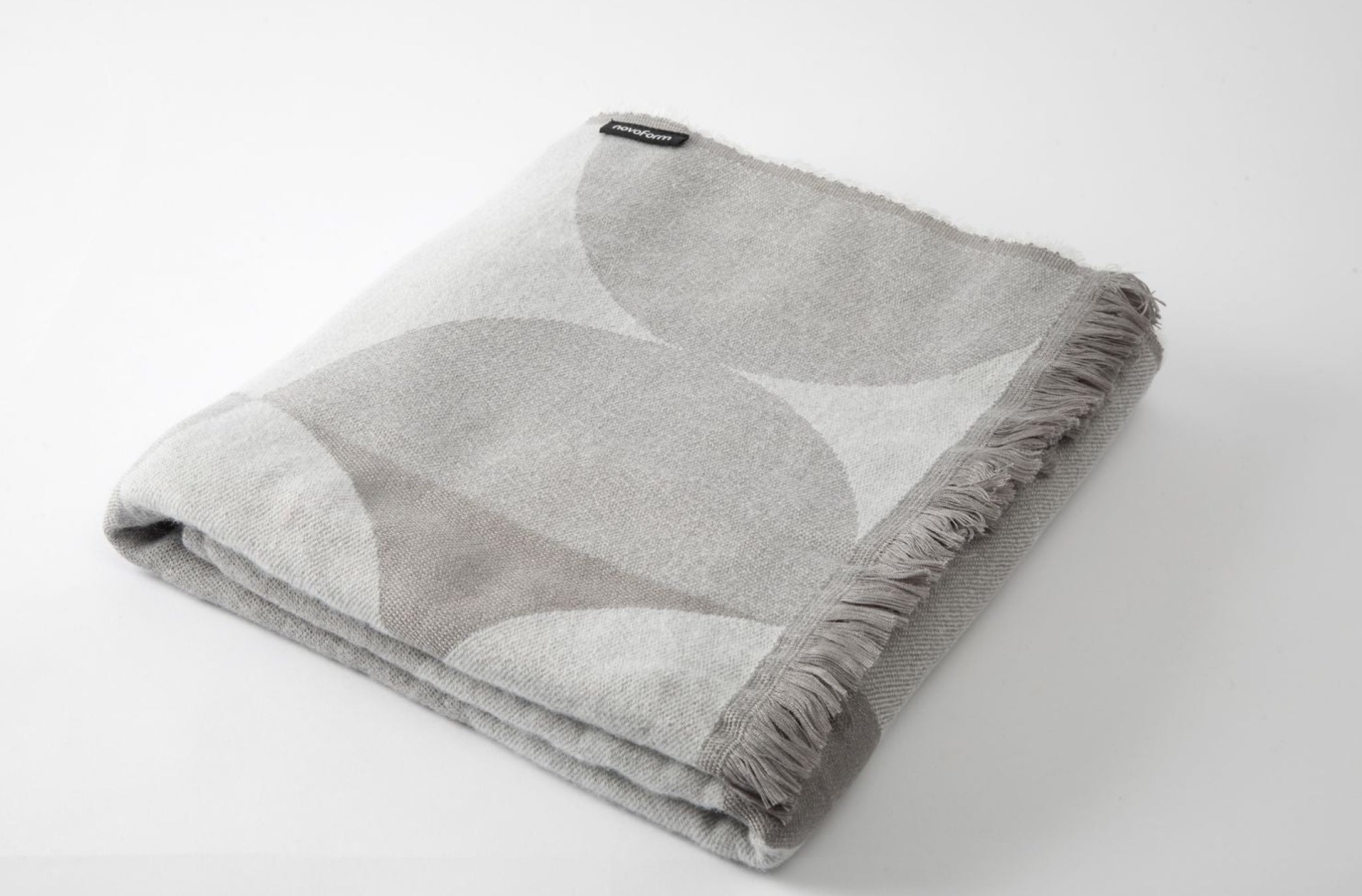 Novoform Design Loop Plaid, Cool Grey