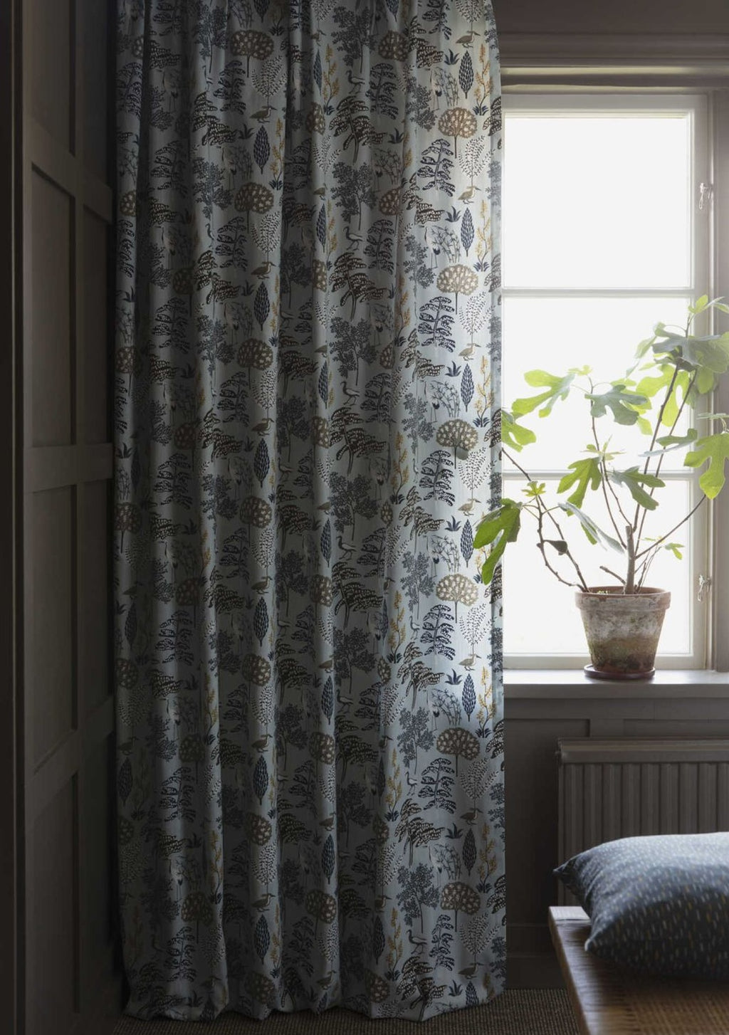 Spira Flora Curtain With Multiband, Blue