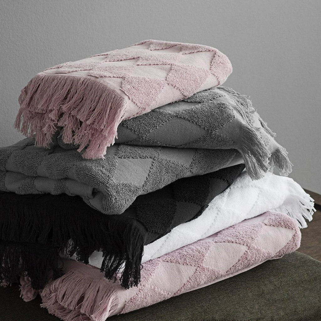 Juna Check washcloth dark grey, 30x30 cm