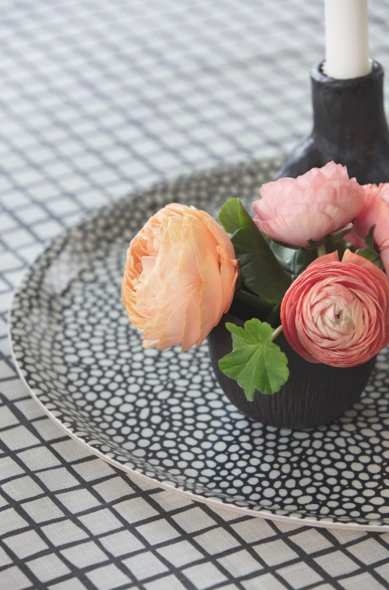 Spira Dotte Tray, Red