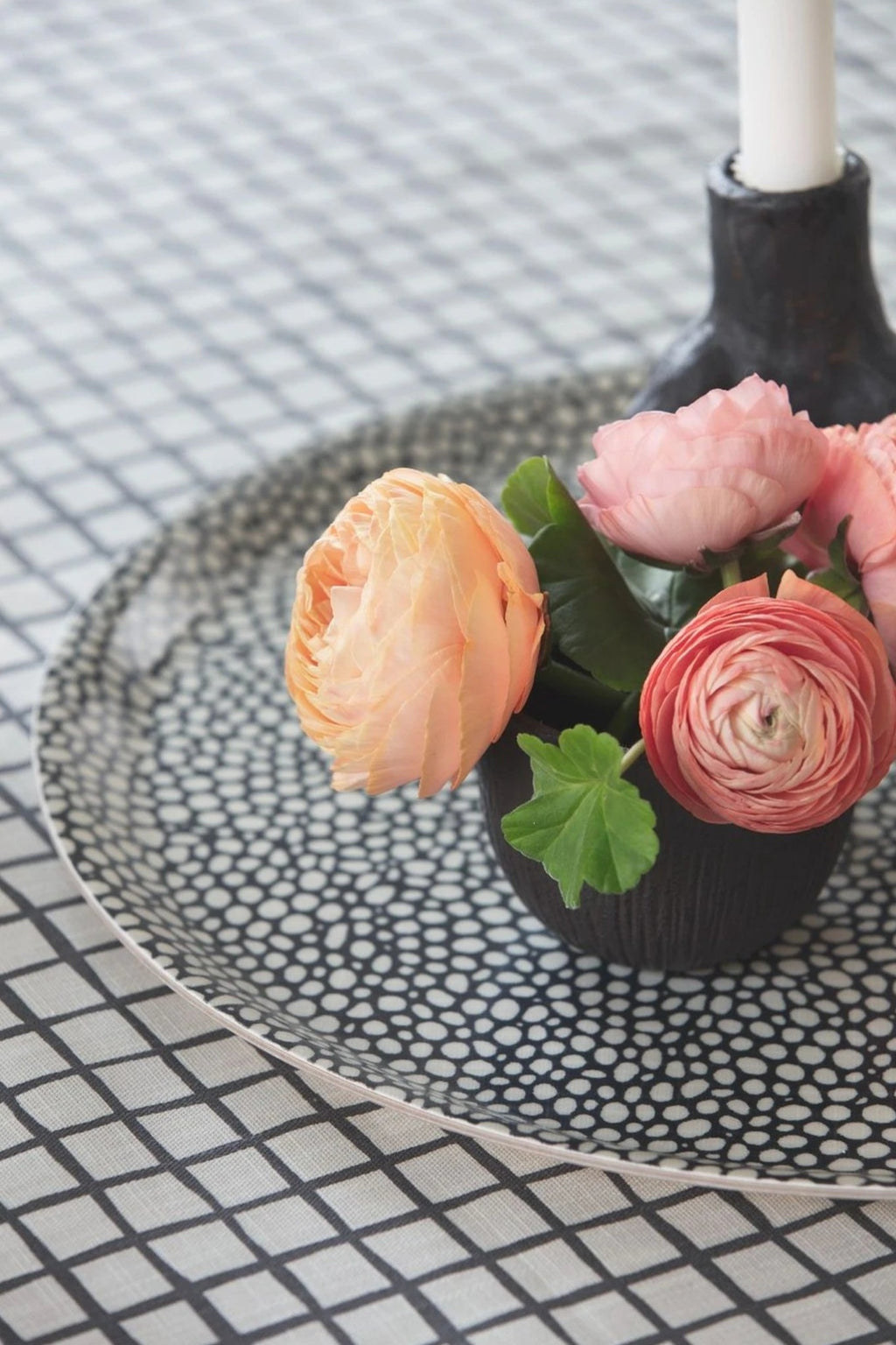 Spira Dotte Tray, Red