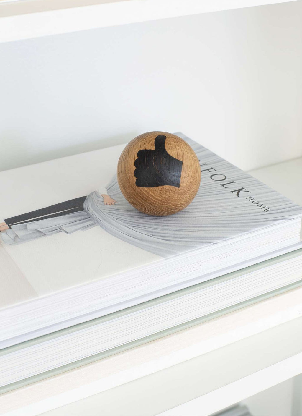 Spring Copenhagen Spring Emotions, Thumbs Up