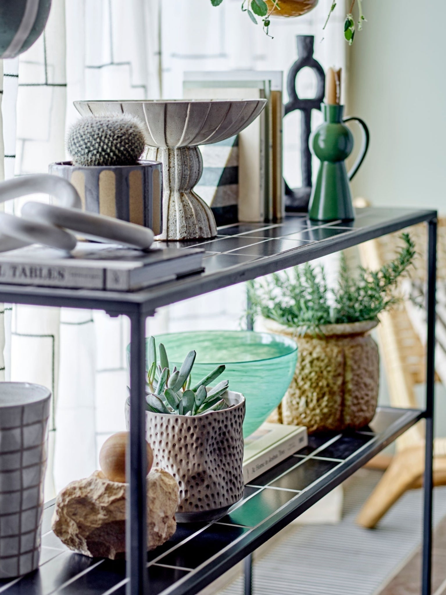 Bloomingville Satya Pedestal Bowl, Nature, Stoneware