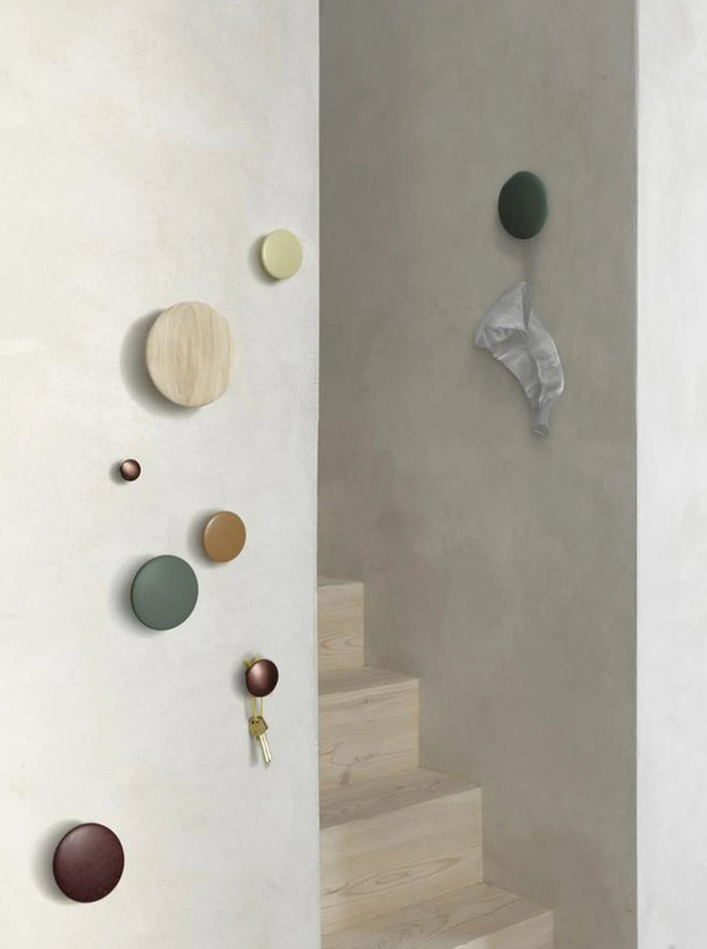 Muuto The Dots Hook Metal Black Metal ø 5 Cm, Black