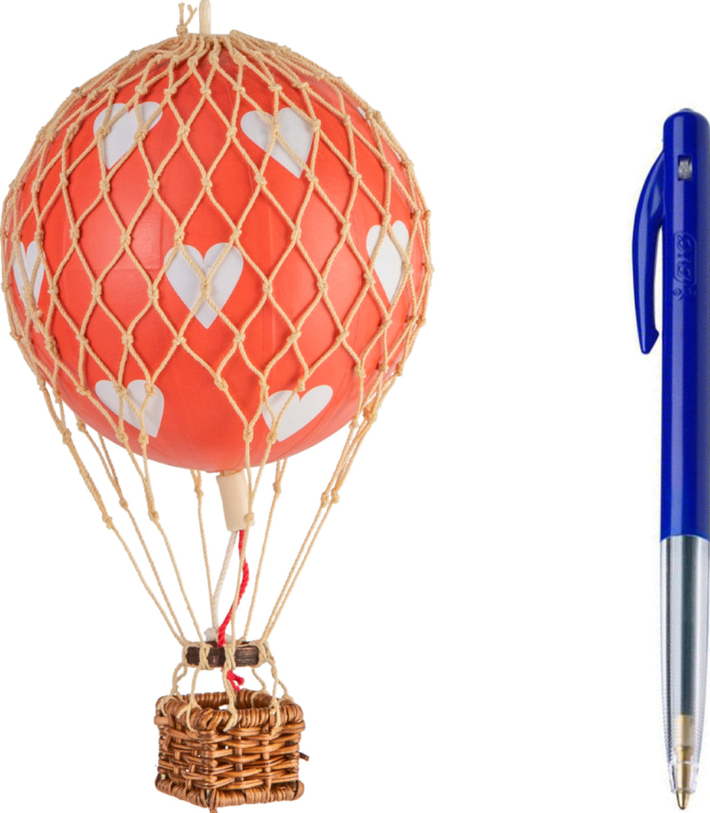Authentic Models Floating The Skies Balloon Model, Red Hearts, Ø 8.5 Cm
