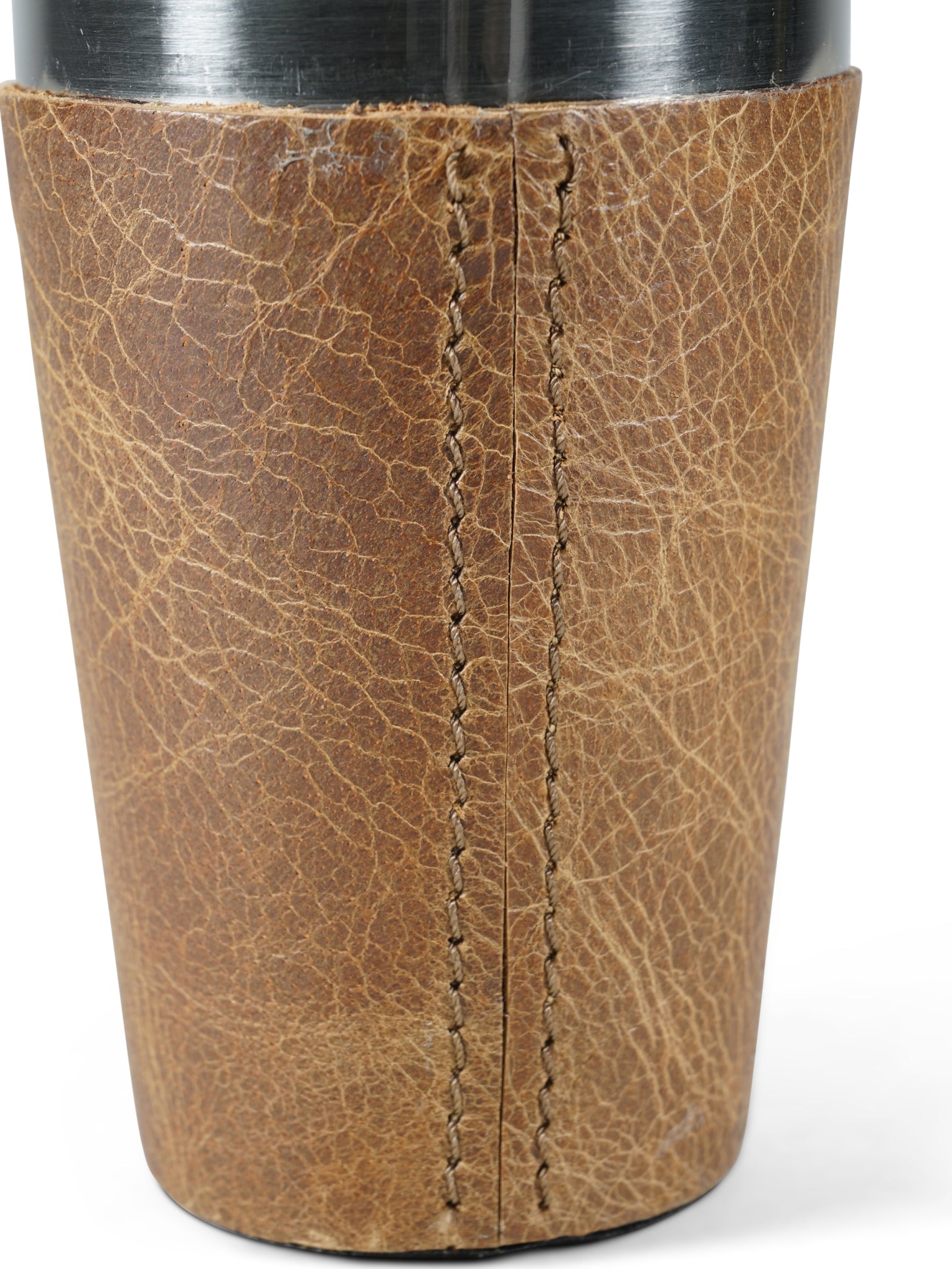 Authentic Models Travel Shaker