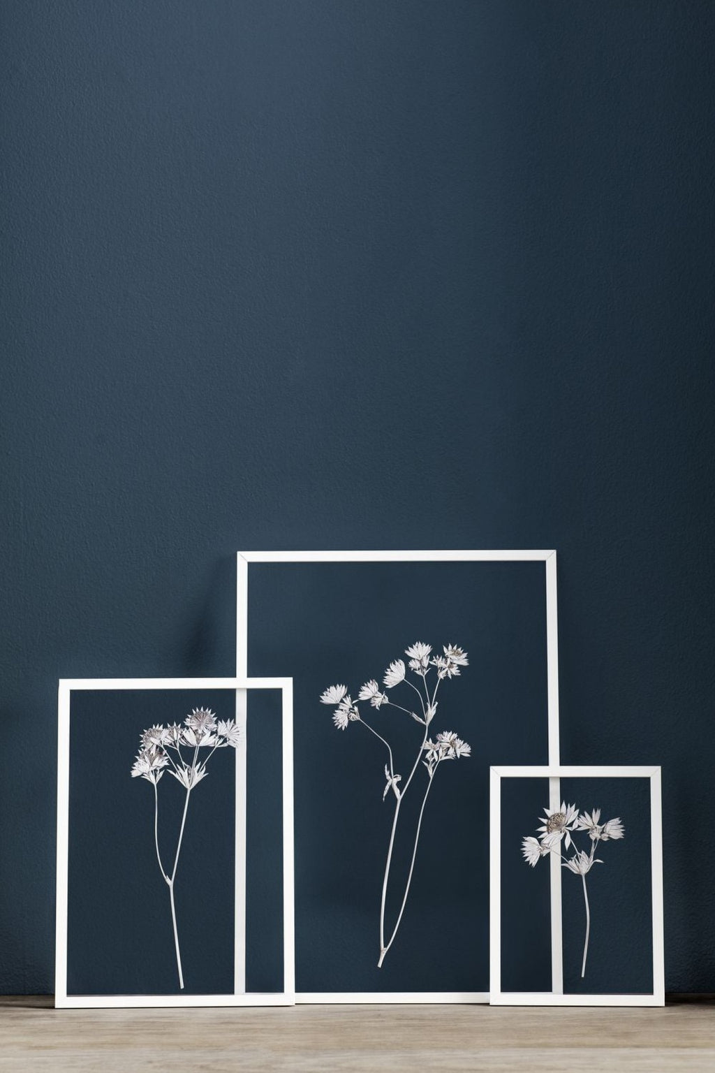 Moebe Frame A3 White - Stylish European Design with Acrylic & Aluminum