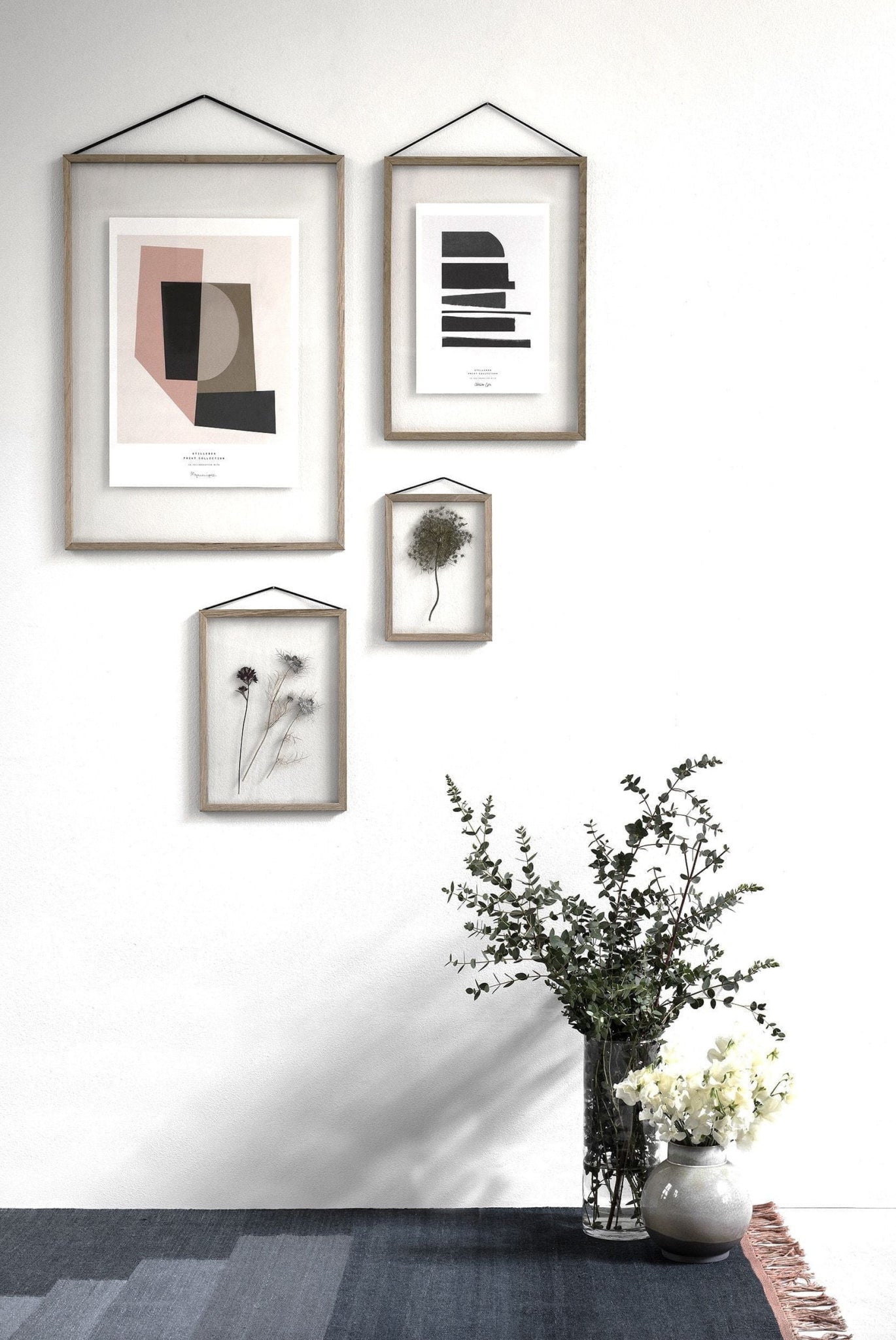 Moebe Frame 50x70 cm Oak - Stylish Acrylic Glass Frame Made in Europe