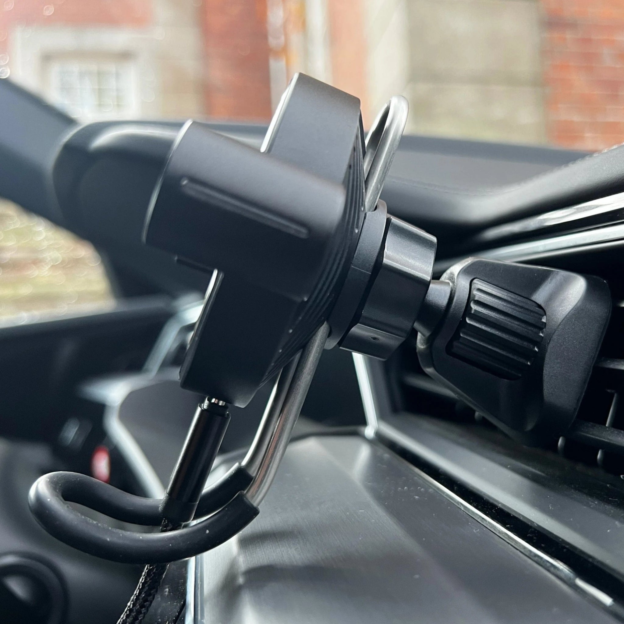 Jacob Jensen QI Charger Wireless Charger