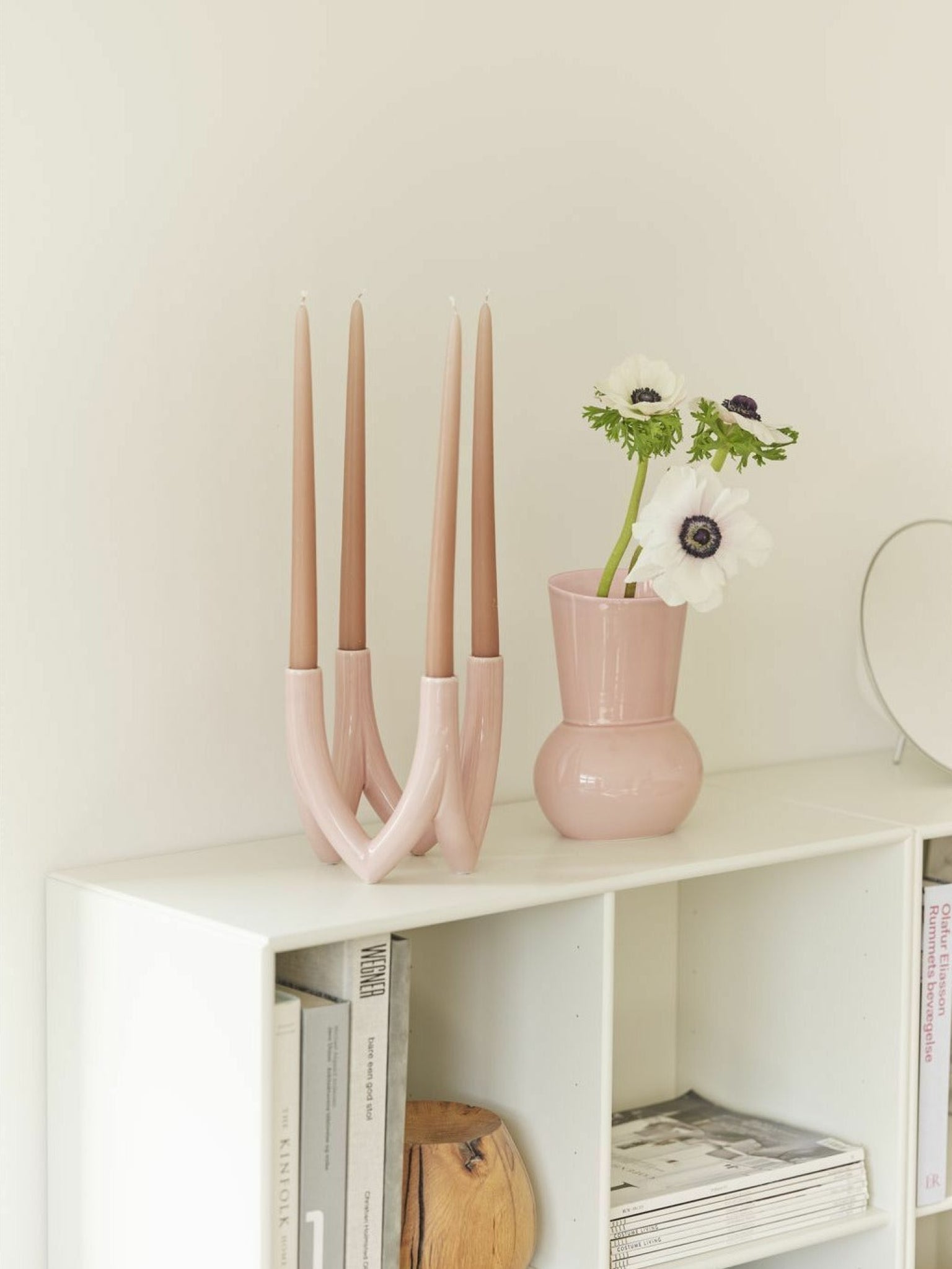 Ro Collection No. 66 Oval Vase, Pink