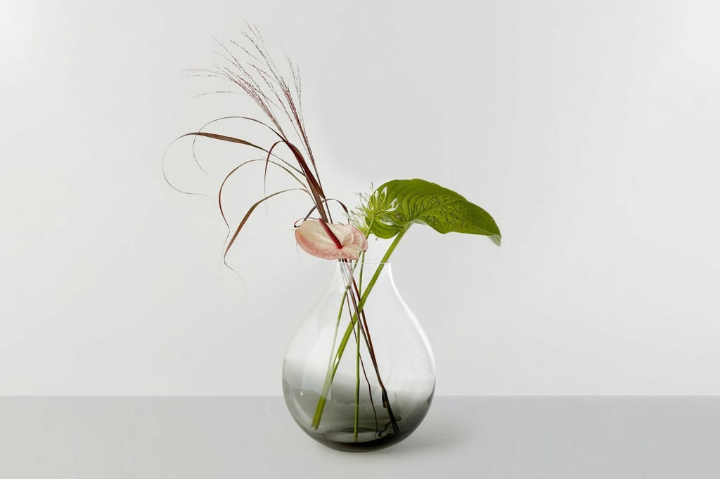 Ro Collection No. 24 Flower Vase, Smoked Grey