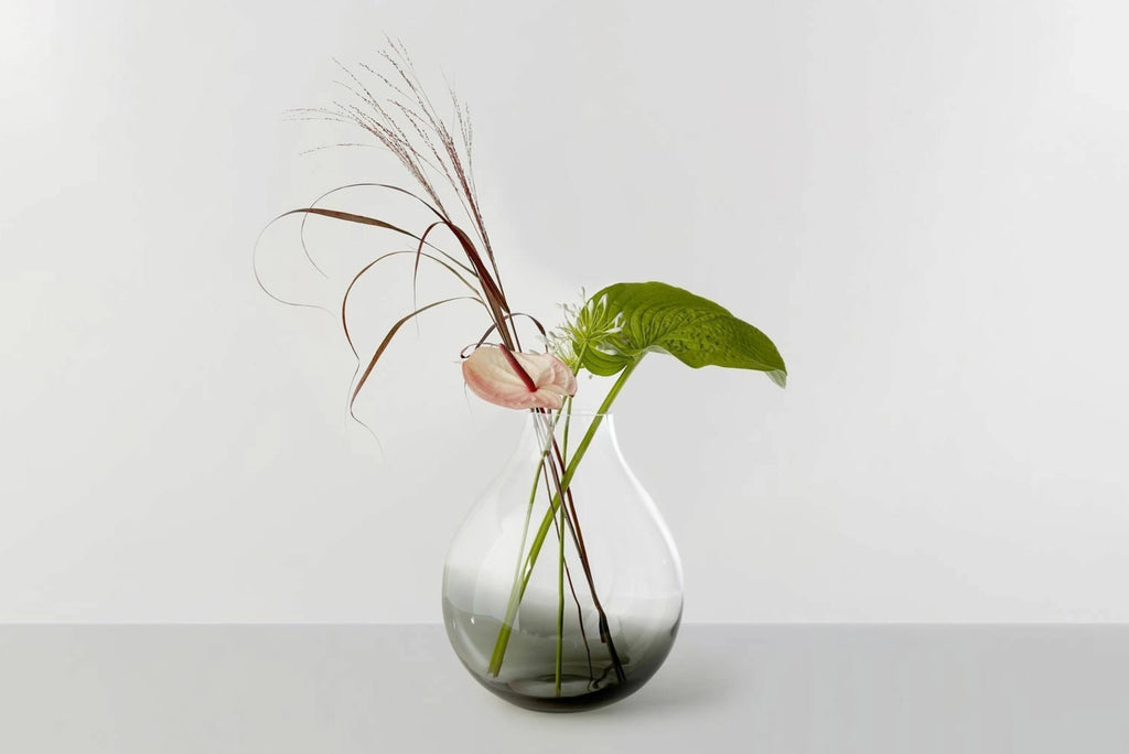 Ro Collection No. 24 Flower Vase, Smoked Grey