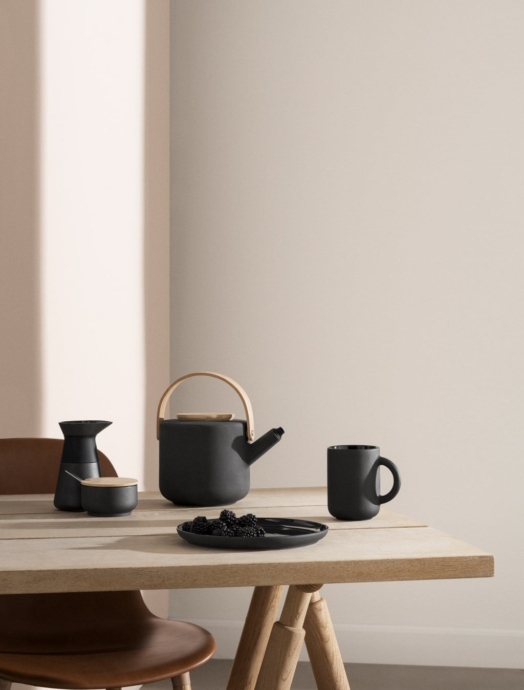Stelton Theo Plate ø 22 Cm, Black