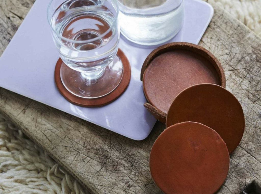 Cuero Pampa coaster set, polo