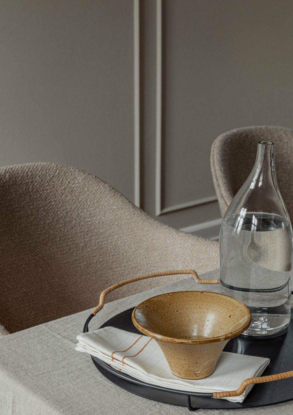 Audo Copenhagen Harbour Dining Dark Stained Oak, Burned Red