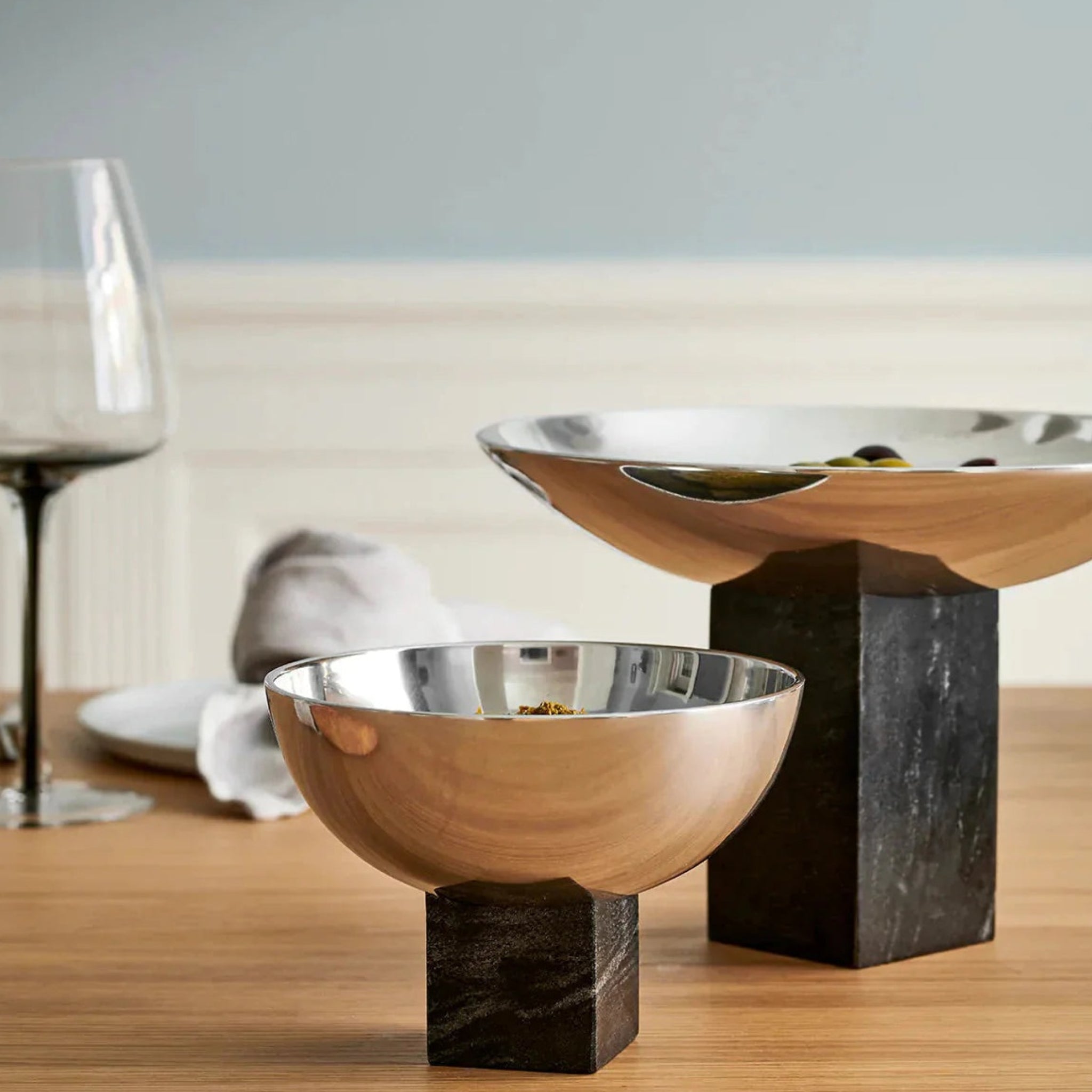 Gejst Sapoto Small Bowl - Black Marble & Polished Aluminum, 14x10 Cm