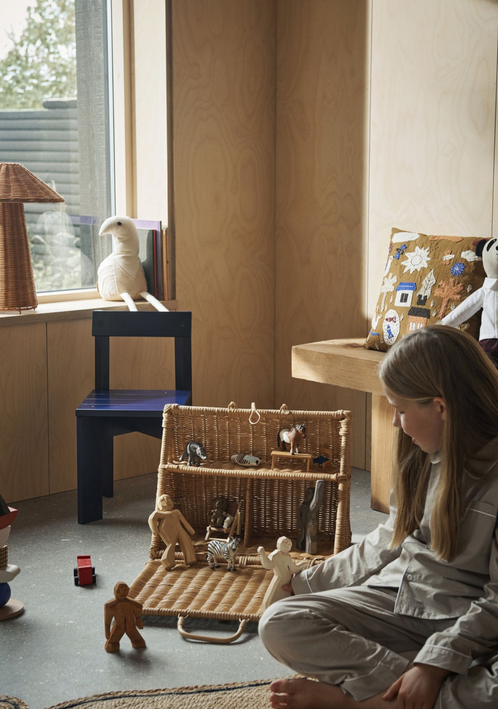 Ferm Living Anna Hand Carved Figure, Natural