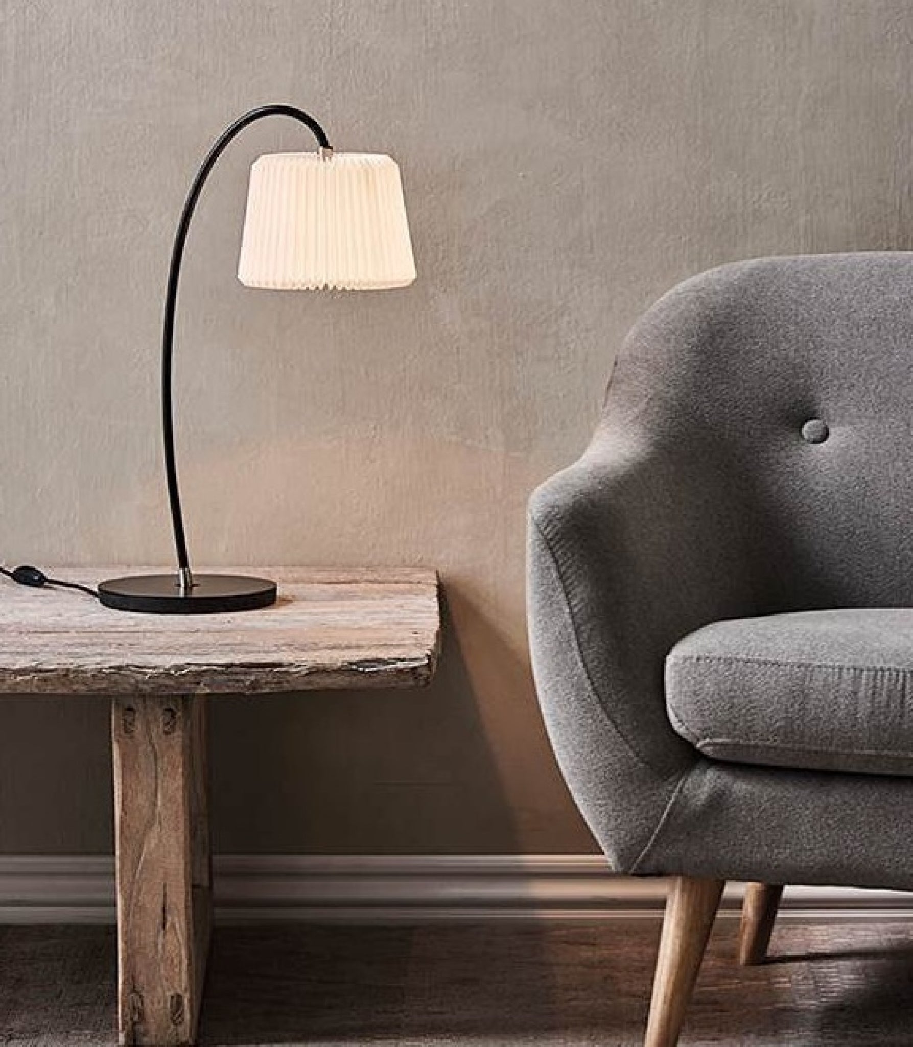 Le Klint Snowdrop Pendant, Silk WhiteØ30 cm